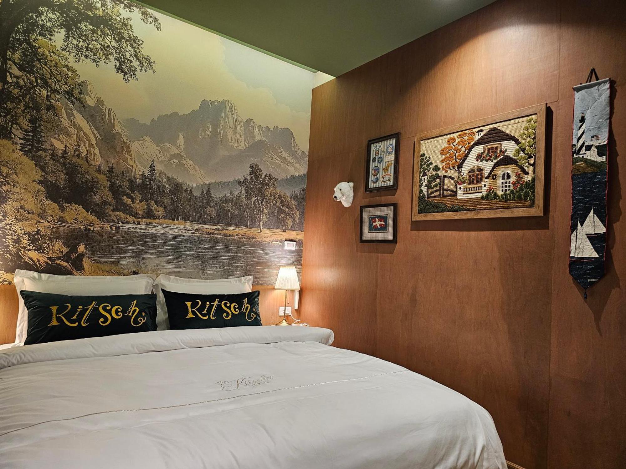 Khách sạn Kitsch *